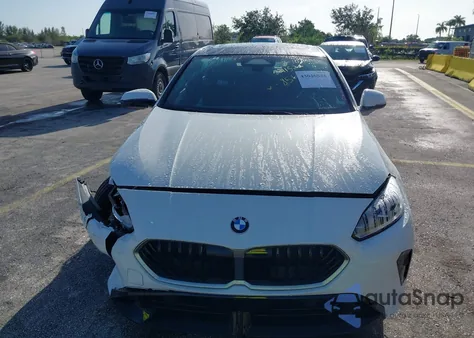 2025 BMW 228Xi из США, поврежденный, VIN WBA23GG0XS7S58564